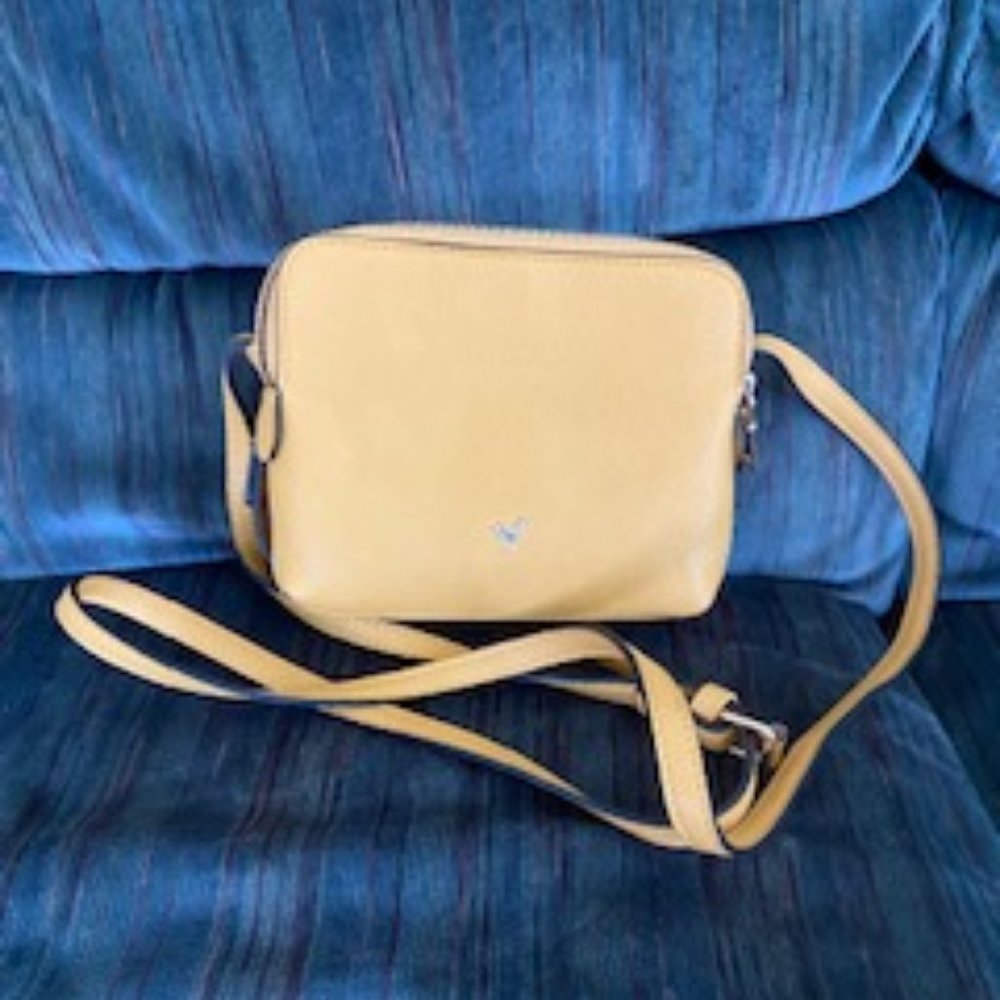 Lily and Ivy Yellow purse